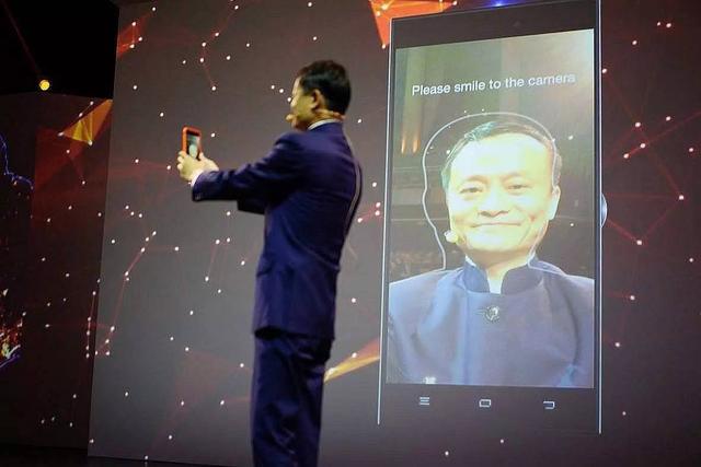 中国安防十大尊龙凯时人生就是博z6com品牌 中国安防十大尊龙凯时人生就是博z6com品牌